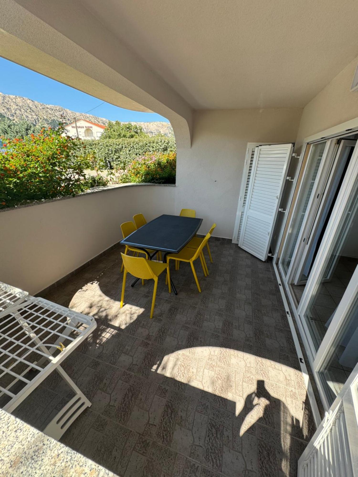 Apartment Pirun Baska  Bagian luar foto