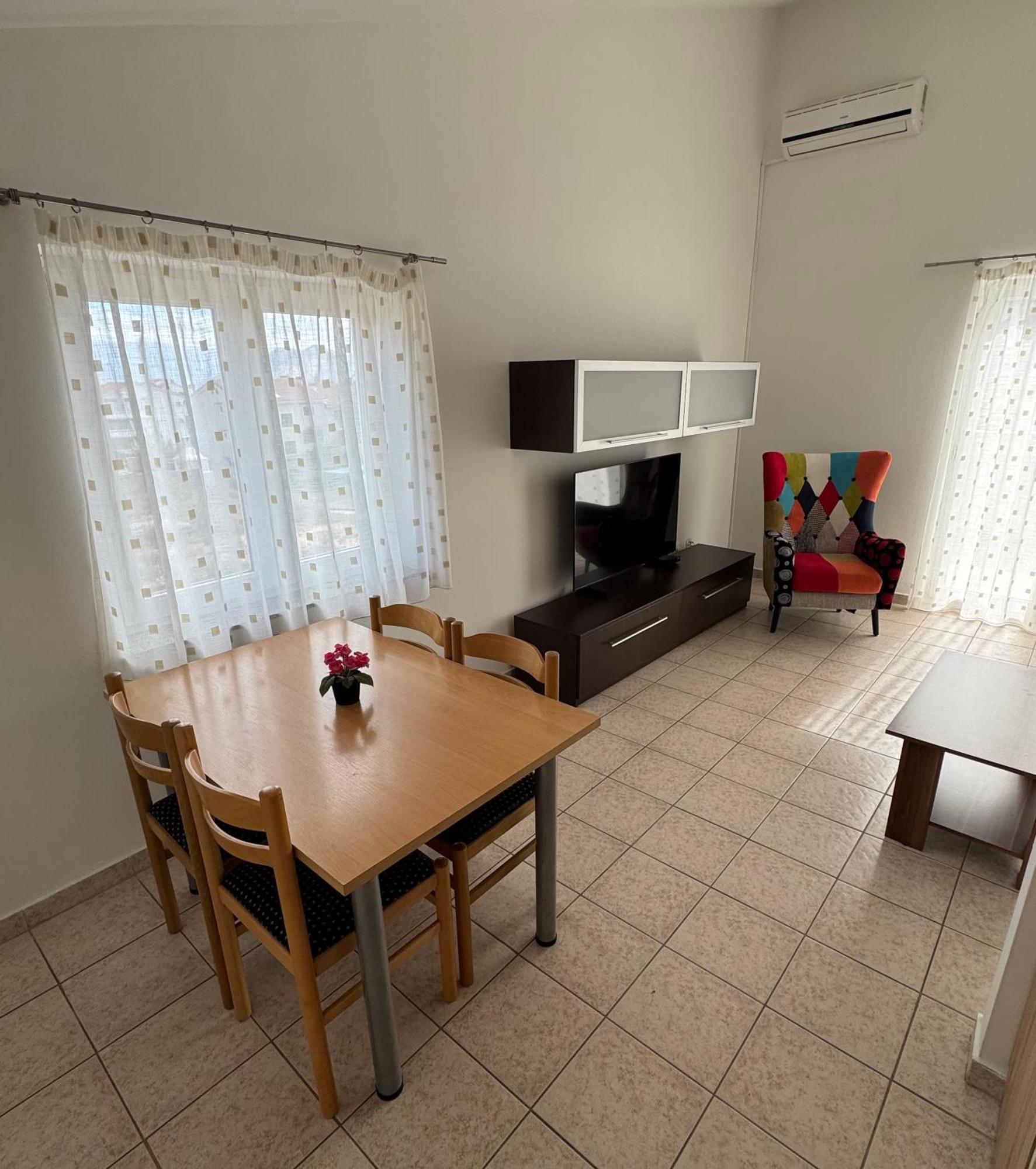 Apartment Pirun Baska  Bagian luar foto
